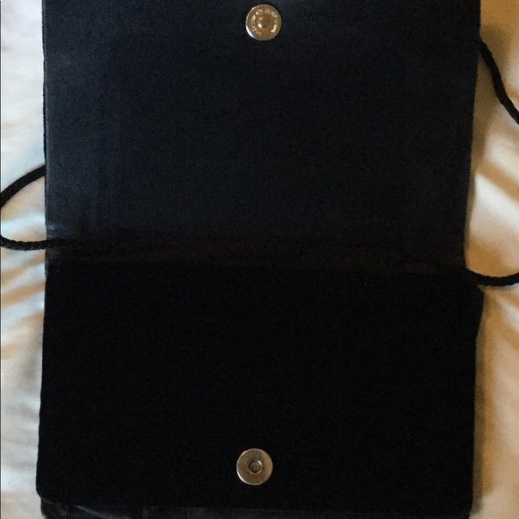 Vintage 1980’s Black Velvet Clutch / Shoulder bag - Picture 5 of 5